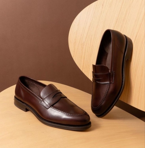 MOCASSINES